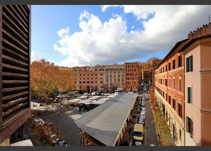 Trastevere For Family & Friends With Separate Living Room - Ac & Wifi